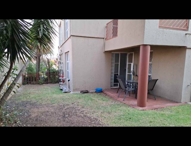 1 BEDROOM APARTMENT FOR SALE IN BRACKENDOWNS